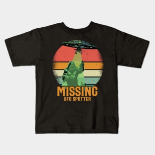 Missing UFO Spotter - For Bigfoot & Alien Believers Kids T-Shirt